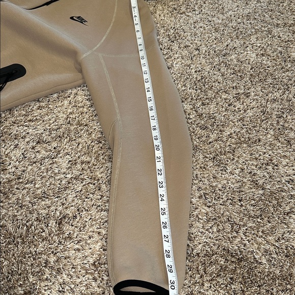 Nike Men's Tech Fleece Full Zip Hoodie Khaki/Black Size Medium Worn Once - Picture 6 of 10